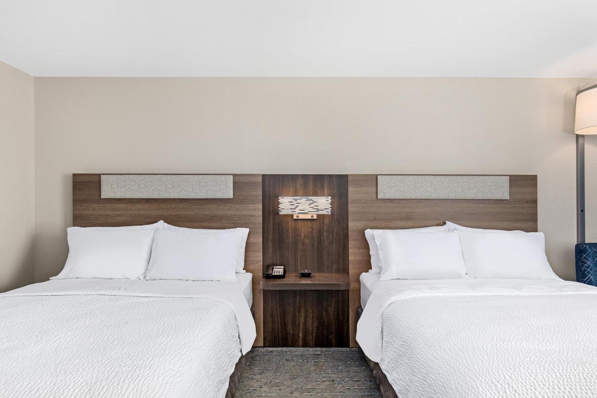 Holiday Inn Express Hurricane Mills Waverly By Ihg Kültér fotó