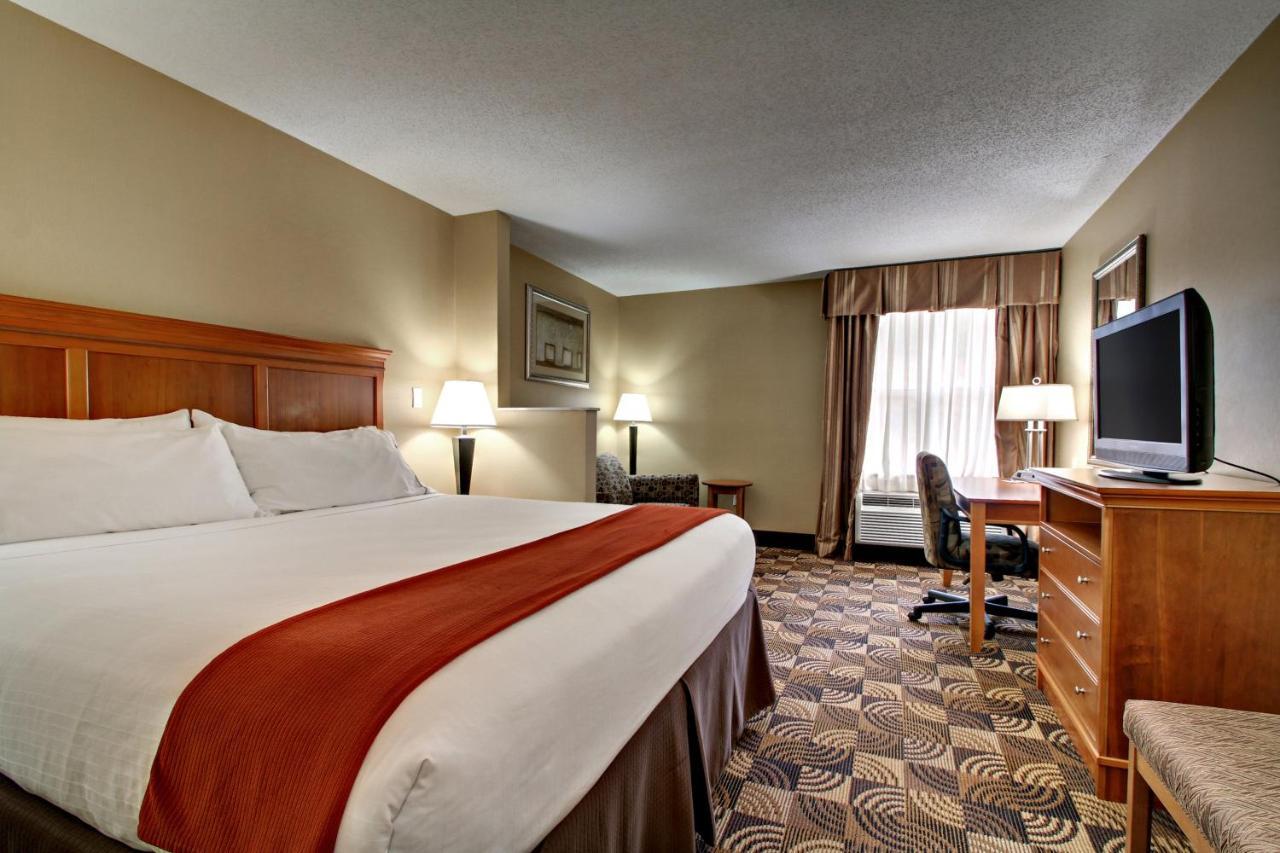 Holiday Inn Express Hurricane Mills Waverly By Ihg Kültér fotó